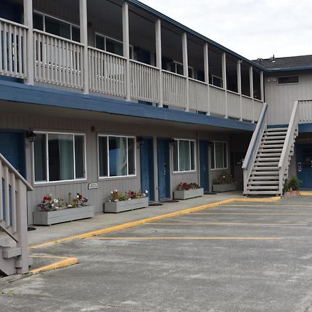 Lighthouse Cove Inn Bandon Exterior foto The motel where the film was shot