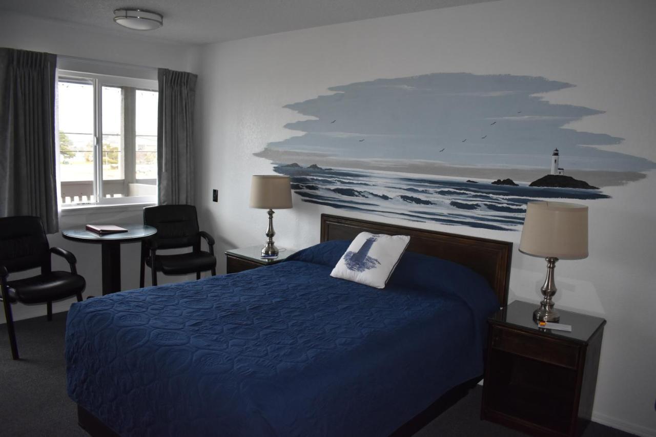 Lighthouse Cove Inn Bandon Exterior foto A room at the hotel